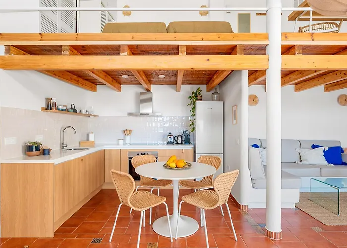 Luminous Loft Next To The Atlantic Ocean Prázdninový dům *