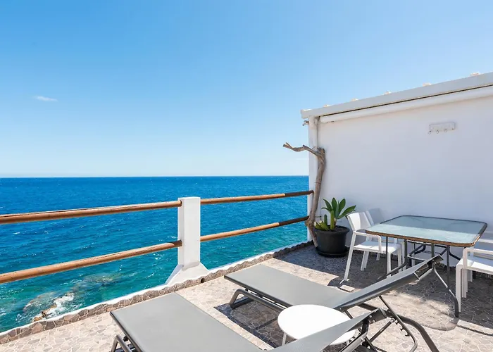 Luminous Loft Next To The Atlantic Ocean Prázdninový dům *