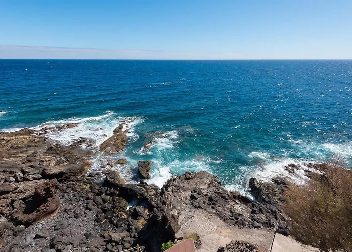 Luminous Loft Next To The Atlantic Ocean * Radazul